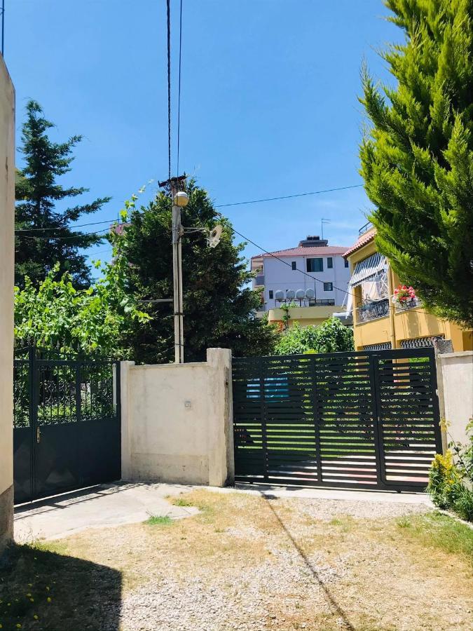 Vila Aliaj Luxury Apartment With 2 Rooms With Private Wonderful Terrace Durrës 外观 照片