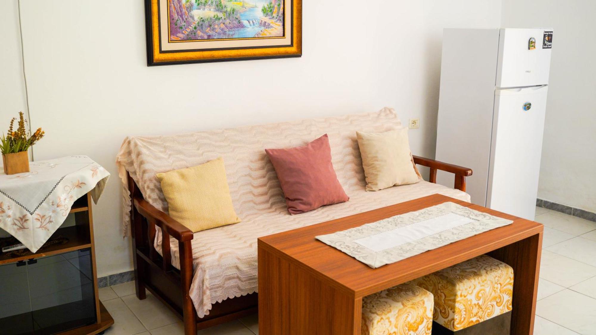 Vila Aliaj Luxury Apartment With 2 Rooms With Private Wonderful Terrace Durrës 外观 照片